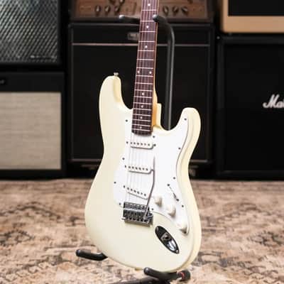 Squier 1995 Standard Stratocaster with Rosewood Fretboard Made in Korea, Olympic White - Used image 20