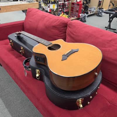 Breedlove Focus Acoustic Electric with Case 2001 - Natural image 7