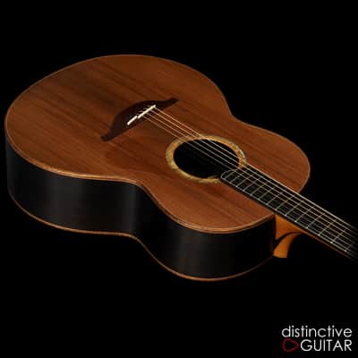 Lowden F-50 Master Grade Sinker Redwood / African Blackwood with bevel image 3