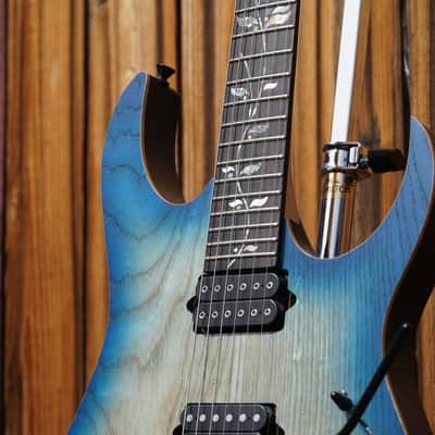IBANEZ j.custom Limited Edition RG8620SHGFB Glost Fleet Blue Burst 6-String Electric Guitar w/ Molded Hard Case 2026 image 8