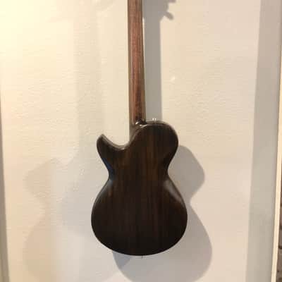 Zuvanich Single cut modern 2021 Mahogany with black wash image 8