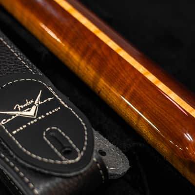 Fender CS American Custom Tele NOS 1-P R3AF MN SBT 2025 - Sapphire Blue Transparent image 9