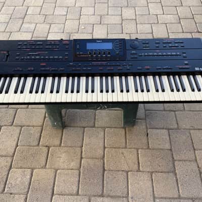 Roland G-800 Arranger Workstation image 2