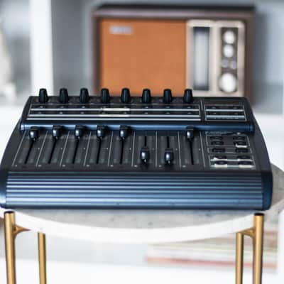 Behringer B-Control BCF2000 USB MIDI DAW Fader Controller Bild 5