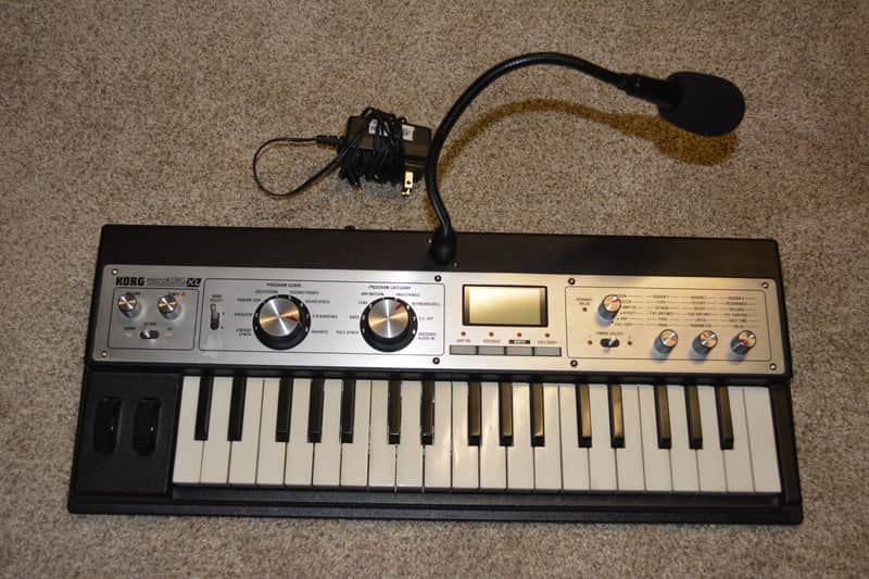 Korg MicroKORG XL 37-Key Synthesizer/Vocoder