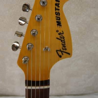 Fender MUSTANG Candy Apple Red CIJ w/Stripe s/HSC #P088687 image 7