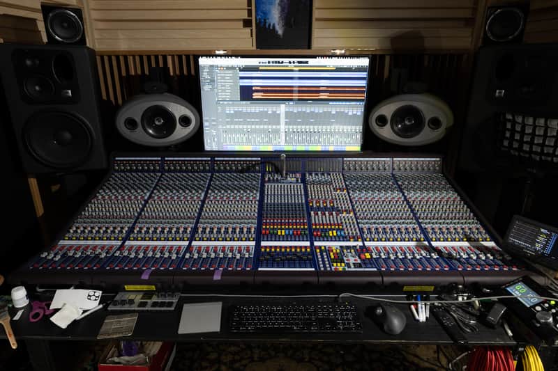 Midas Legend 3000 40 channel Console 1990's - with flight case and stand image 1