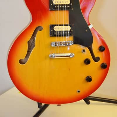 Hondo Revival ES 935 1982 (Hard Case Included) image 7