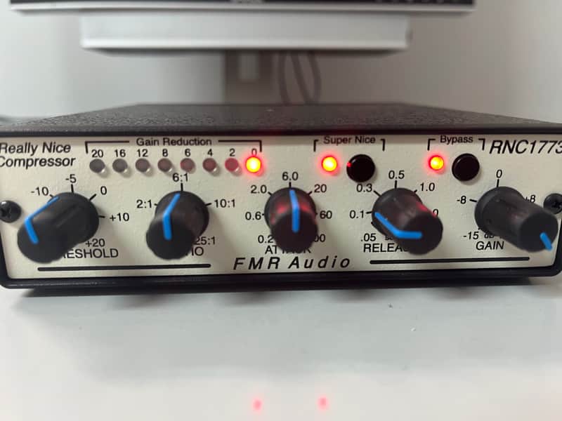 FMR Audio Really Nice Compressor RNC 1773 | Reverb España