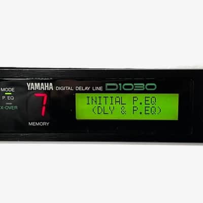 Yamaha  D1030 Digital Delay Line Black TGHM image 10