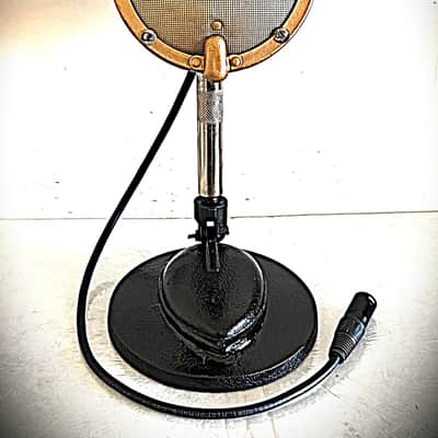 Vintage 1930's-style Customized Desktop "Announce" Dynamic Microphone, working image 3