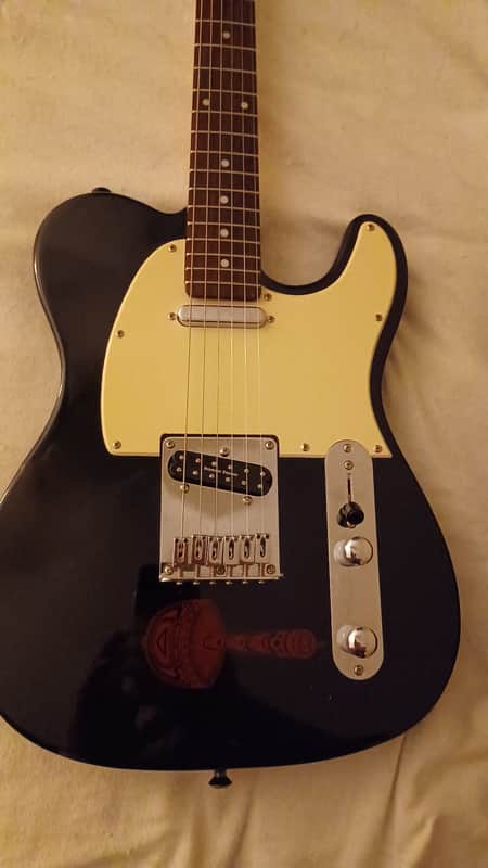 Squier Telecaster 2019-2020 Black image 1