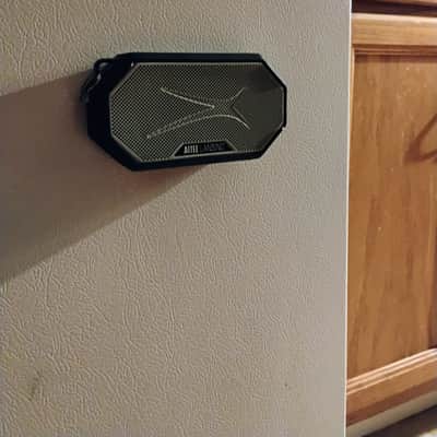 Altec Lansing Magnetic Bluetooth Speaker image 5