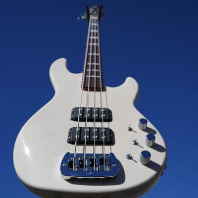 G&L USA L-2000 Blonde 4-String Electric Bass Guitar (2021) image 1