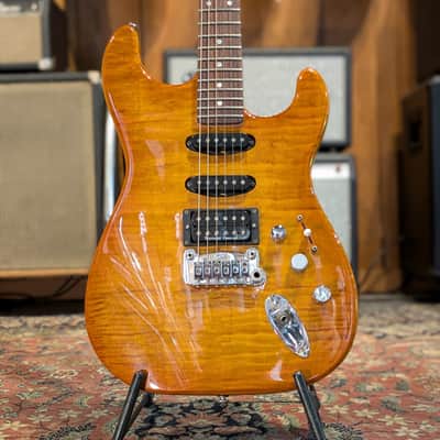 G&L Fullerton Deluxe Legacy HSS - Honey Burst image 1