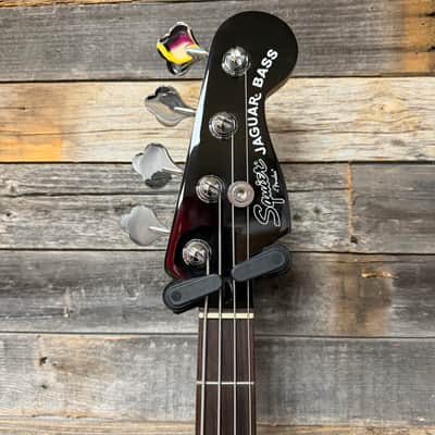 Squier Vintage Modified Jaguar Bass Special SS Candy Apple Red image 7