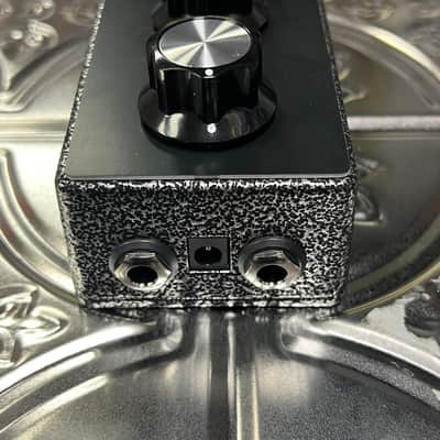 Fjord Fuzz Dovre High Dynamic Range Fuzz Hammered Silver image 2