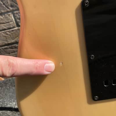 2005 Squier Stratocaster FSR Translucent Blonde image 9