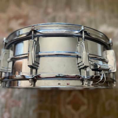 1960s Ludwig LM400 Supraphonic 5x14" 10-Lug Aluminum Snare Drum 1985 - Present - Chrome-Plated image 4