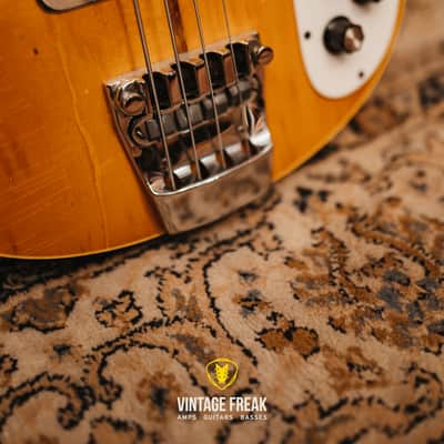 Rickenbacker 4001 from 1976 - Mapleglo image 4