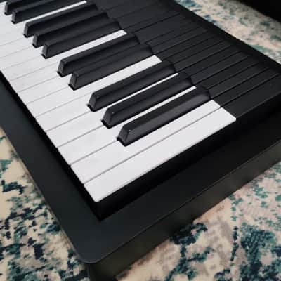 Expressive E Osmose 49-Key 24-Voice Polyphonic Synthesizer 2022 - Present - Black image 5