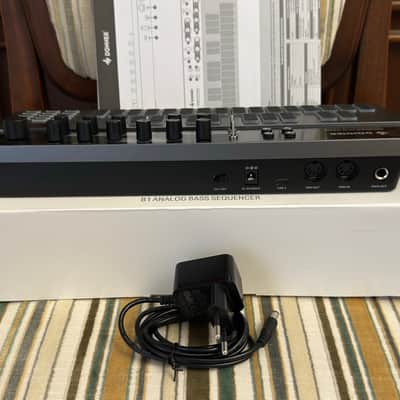 DONNER B1 - IN LIKE NEW CONDITION! image 5