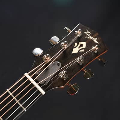 Taylor Gold Label 712e Grand Concert - Natural with Hardcase 064 image 4