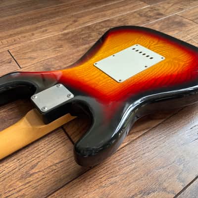 1981 Greco Spacey Sounds Electric Guitar Sunburst MIJ Fujigen Japan image 15