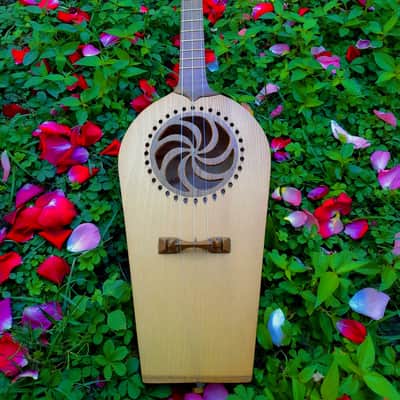 Georgian folk music instrument Panduri | String instrument Panduri | ფანდური | Fanduri image 2