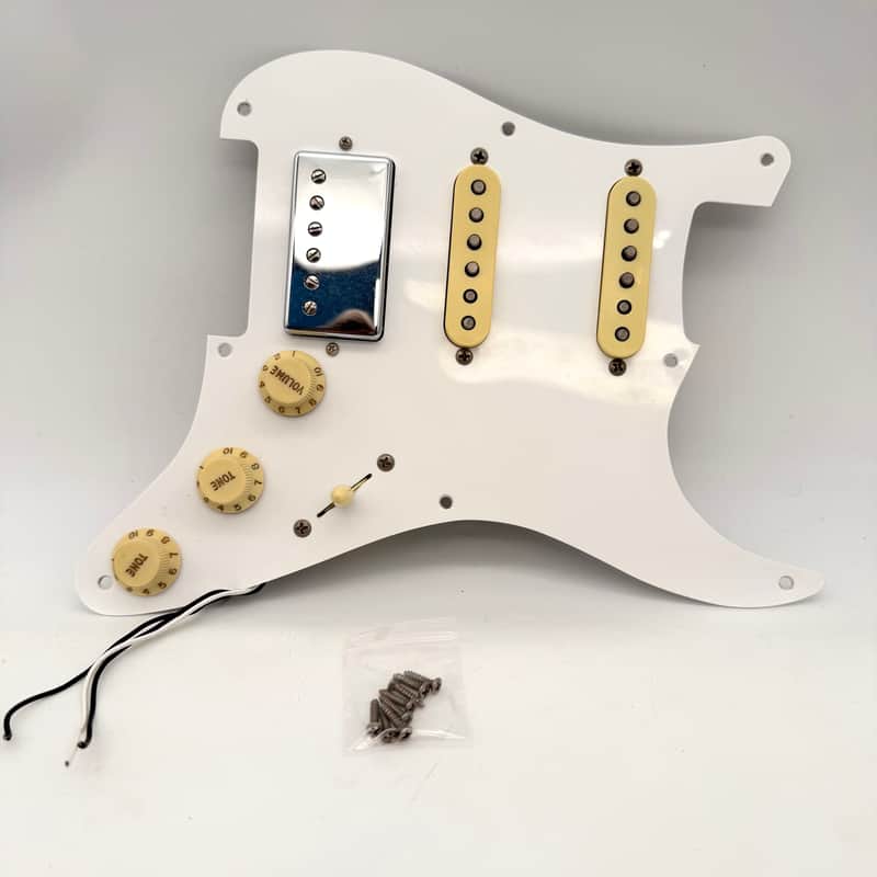 Fender Stratocaster Road Worn 50s Loaded Pickguard HSS 26012 image 1
