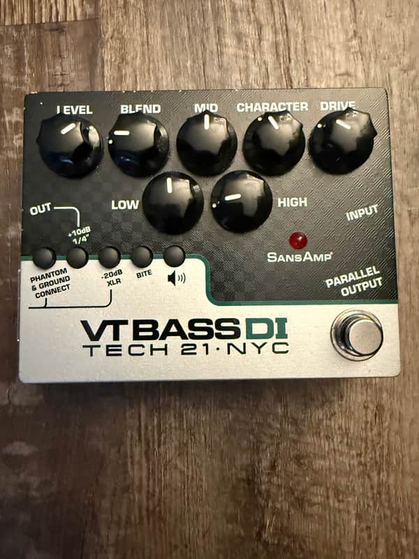 Tech 21 SansAmp Character Series VT Bass DI