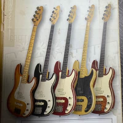 St. Blues King Blues Bass Guitar - Gold Top image 10