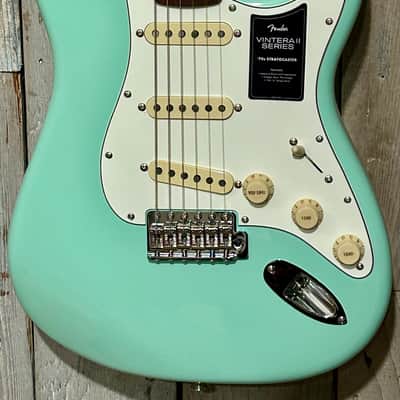Fender Vintera II '70s Stratocaster Electric GuitarRosewood Fretboard - Surf Green. Buy Indie, Shop Small & Be Happy ! image 4