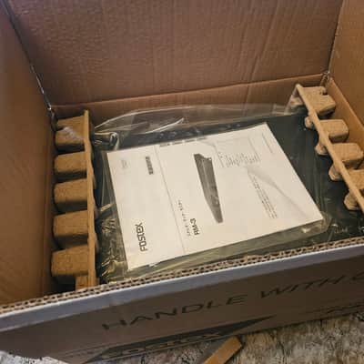 Fostex RM-3 Active Rackmount Monitor image 2