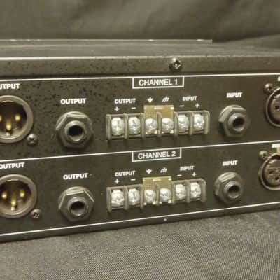 DBX 1215 Dual-Channel 15-Band Graphic Equalizer - Black image 10