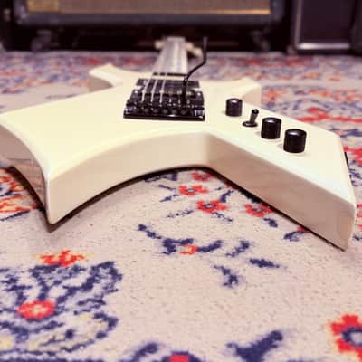 1985 B.C. Rich N.J. Series Warlock w/ Kahler - Made In Japan - Glitter Rock White image 12
