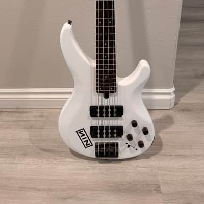 Yamaha TRBX304 Electric Bass Guitar | Reverb
