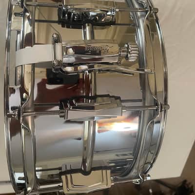 Ludwig LM402 Supraphonic 6.5x14" 10-Lug Aluminum Snare Drum 1985 - Present - Chrome-Plated image 2
