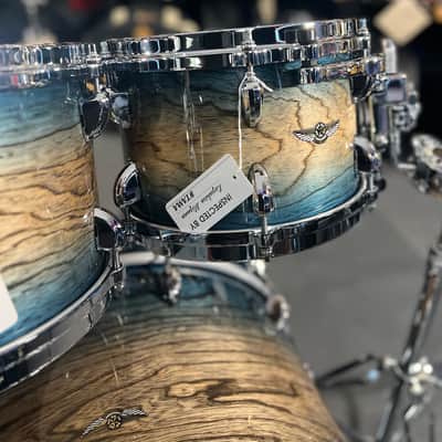 Tama STAR Walnut 10/12/16/22" Drum Set Kit in Indigo Japanese Sen Burst Finish image 4