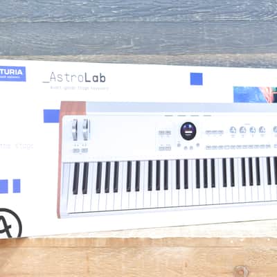 Arturia AstroLab 61 Avant-Garde Stage Keyboard 61-Note Semi-Weighted Keyboard image 10