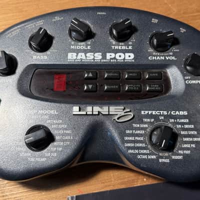 Line 6 Bass POD Multi-Effect and Amp Modeler 2001 - 2003 - Black image 2