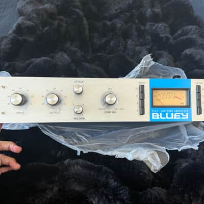 Black Lion Audio Bluey FET Limiting Amplifier / Compressor 2019 - Silver with Blue Stripe image 3