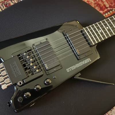 Early 2000s Steinberger GLB-2S Headless Guitar Black - Rare image 6