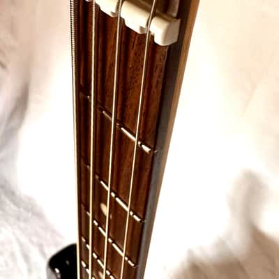 Ernie Ball Music Man Ernie Ball Music Man Short Scale StingRay 2025 - Showtime image 11