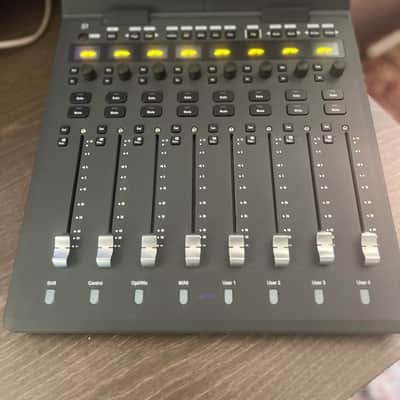 Avid S1 8 Fader EUCON Desktop Pro Tools Control Surface 2 Black 2024 image 4