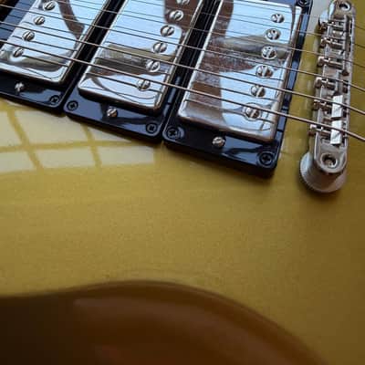 2020 Gibson Custom Shop SG Standard 3 Pickup Double Gold Factory Stinger - Gold Top image 12