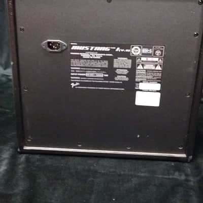 Fender Mustang I V.2 20-Watt 1x8" Modeling Guitar Combo - Black image 3