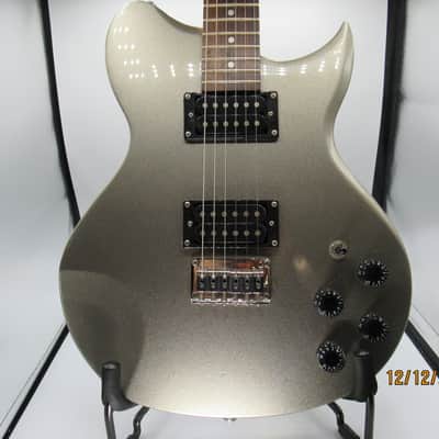 Washburn WI 14 in Gray Silver Metallic image 1