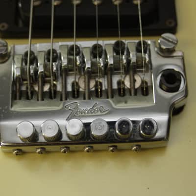 Fender Katana 1985 White image 10