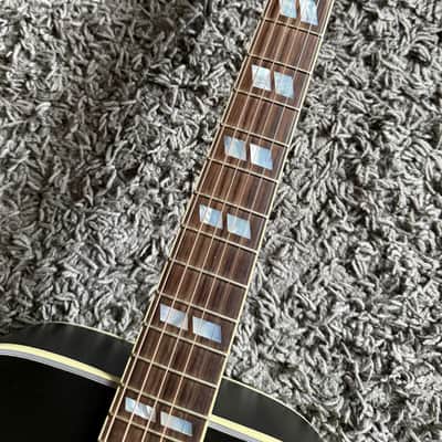 Gibson Dove 2024 - Satin Vintage Sunburst image 4
